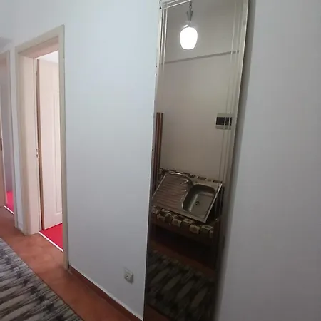 Apartament In Τίρανα