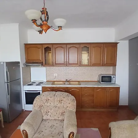 Apartament In * Τίρανα